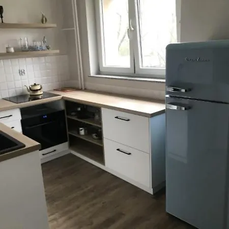 Apartament Po Sasiedzku דירה ביטום